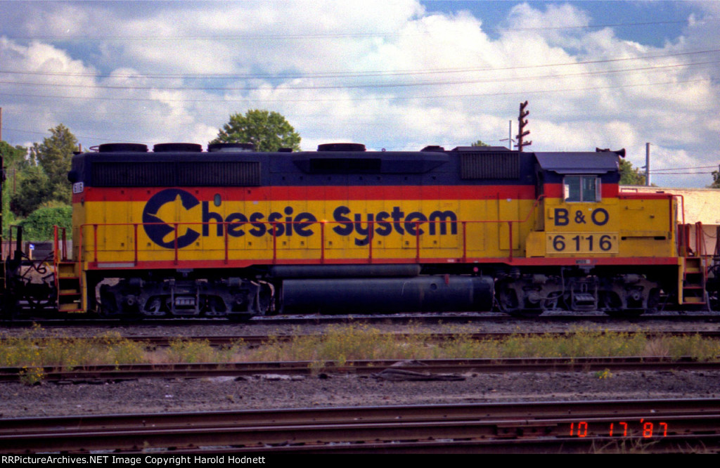 BO 6116 is actually "CSXT" 6116